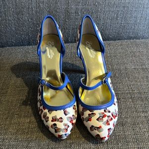 Seychelles now blue size 7 heels